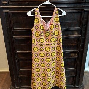 Kate Spade Geo Floral Jacquard Women’s Dress size 6 Scoop Neck Strawberry Mocha
